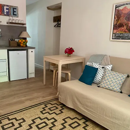 Apartment Fantastic Ground Floor Opposite Thermes *