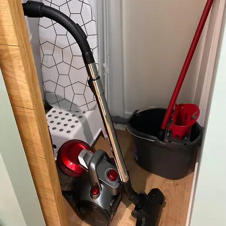 Fantastic Ground Floor Opposite Thermes Apartment Bagnères-de-Luchon