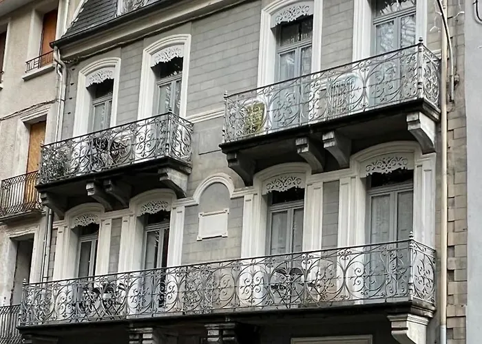 Fantastic Ground Floor Opposite Thermes Διαμέρισμα