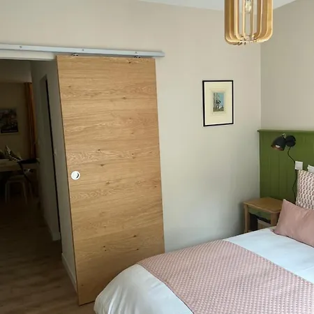 Fantastic Ground Floor Opposite Thermes * Bagneres-de-Luchon