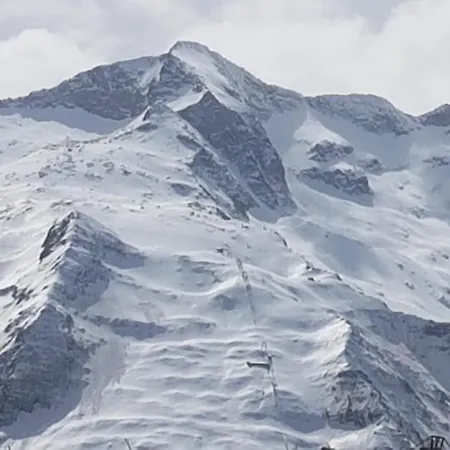 Fantastic Ground Floor Opposite Thermes * Bagnères-de-Luchon